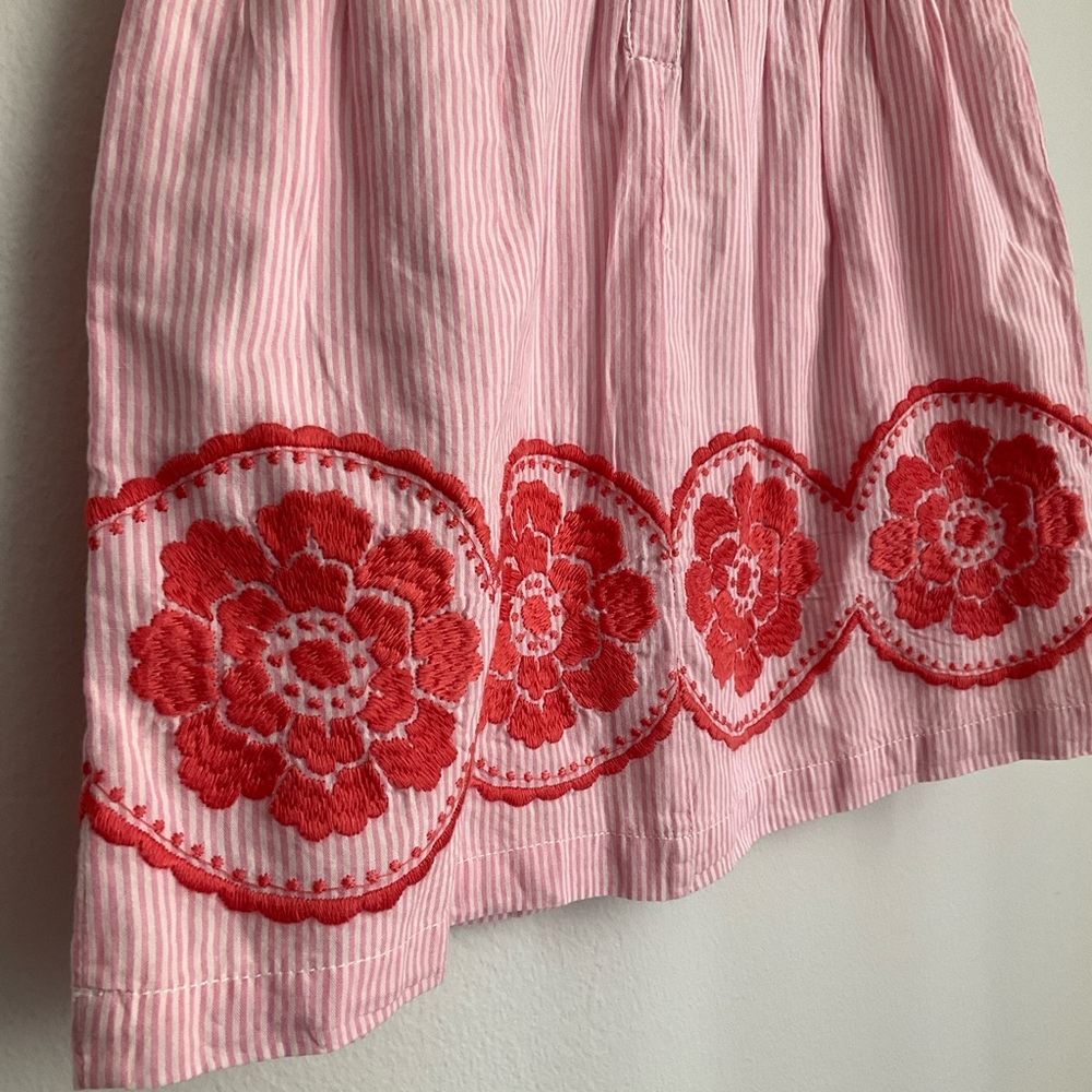 Baby Boden Striped Pink Dress 6-12 Months with Red Floral Embroidery - Picture 7 of 12